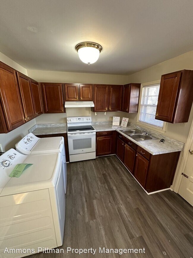 Building Photo - 3 br, 1 bath House - 2626 Crestline Avenue