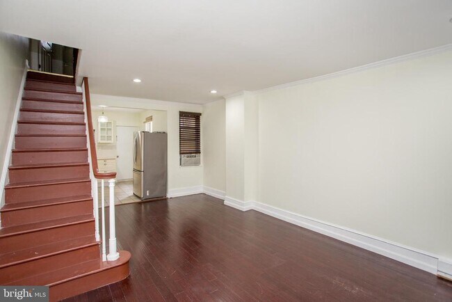 Building Photo - 2043 Gerritt St