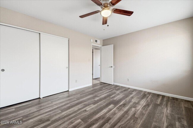 Building Photo - 1241 N Granite Reef Rd