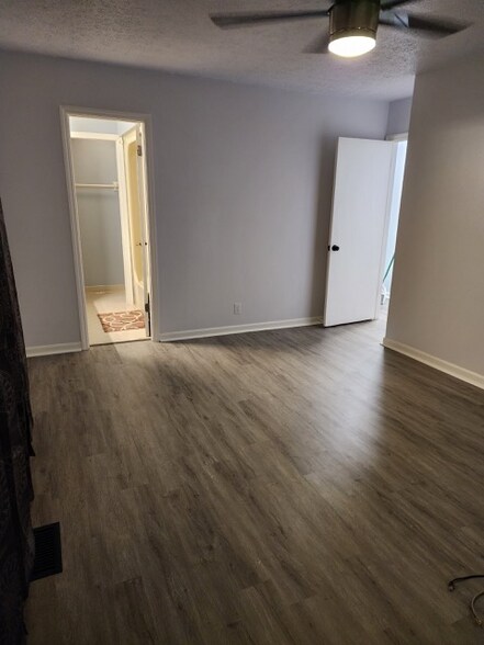 Building Photo - 7106 Grammar Dr