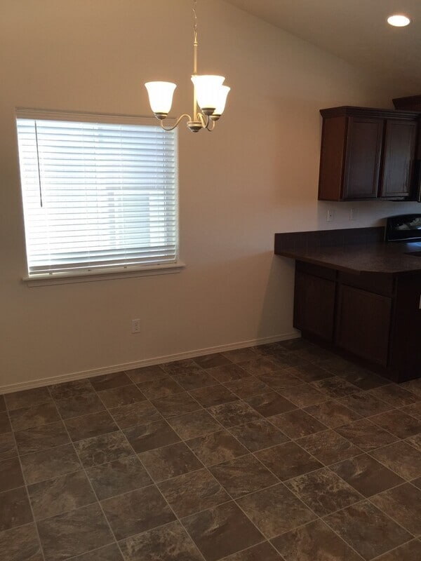 Building Photo - 9352 W 9th Pl