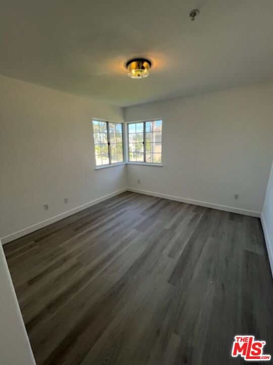 Building Photo - 2320 Diamond Head Way