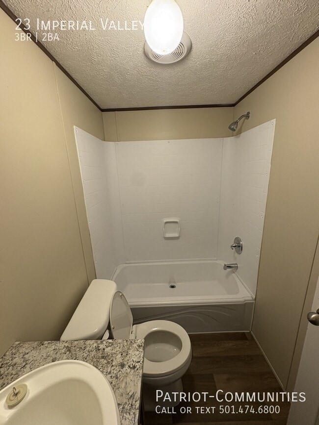 Building Photo - 23 Imperial Valley Dr