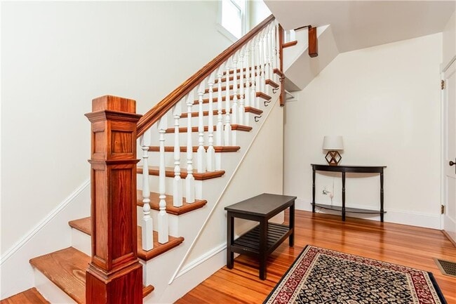 Building Photo - 22 Bateman Ave