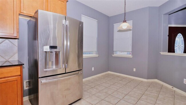 Building Photo - 2931 Meadowglen Cove
