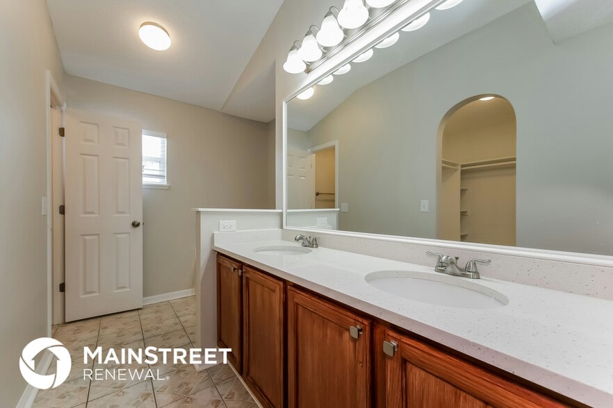 Building Photo - 3758 Cinnamon Fern Loop