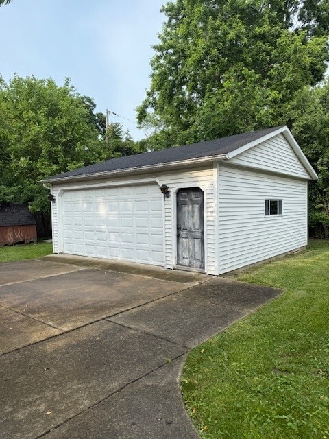 Garage - 4722 Locust Ave