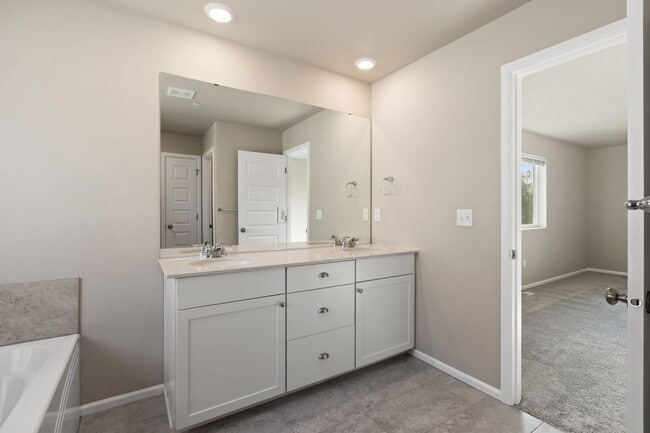 Building Photo - Beautiful 5Bd home in  Marysville