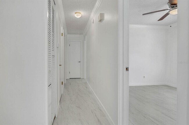 Building Photo - 6449 Eve St