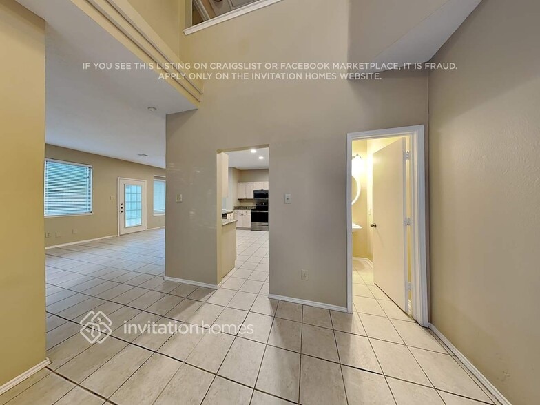 Building Photo - 1729 Prescott Dr
