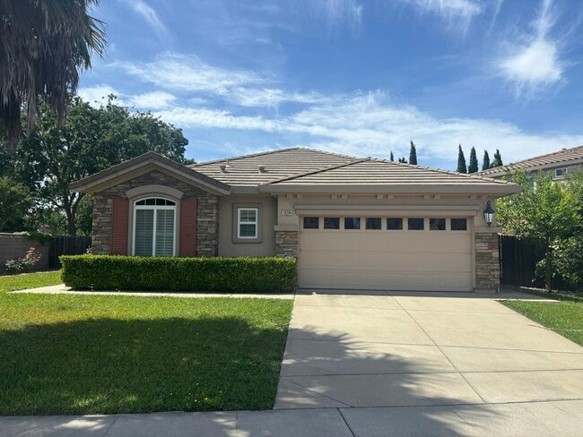 Building Photo - 10294 Stoecker Way