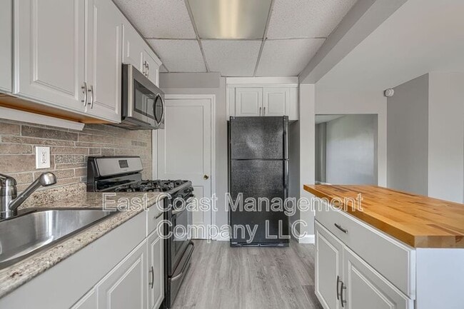 Building Photo - 2230 Coralthorn Rd