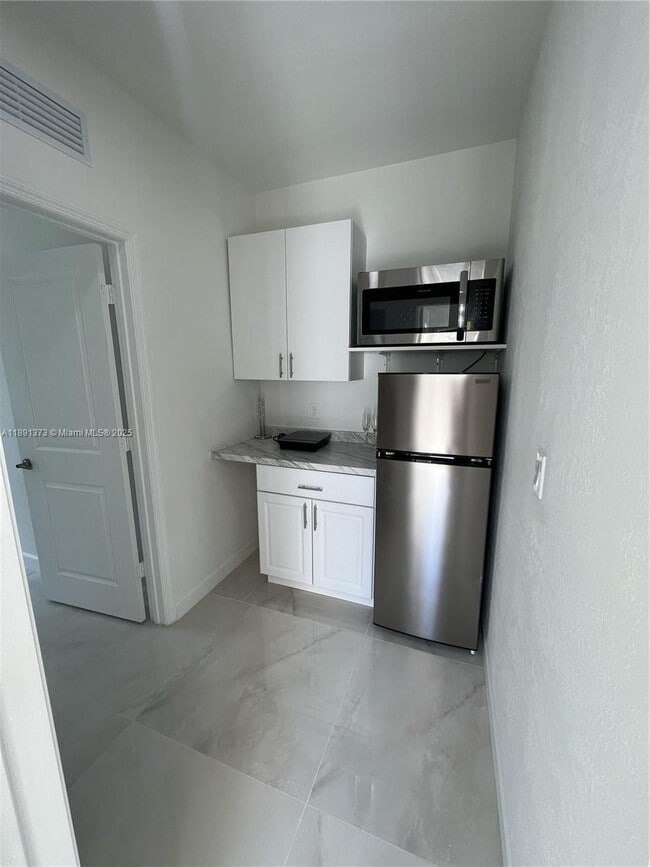 Building Photo - 16983 SW 292nd St