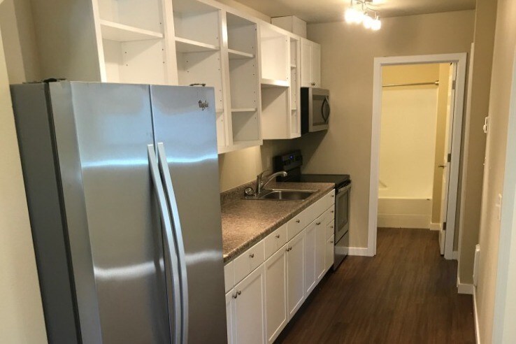 Kitchen - 540 27th Ave