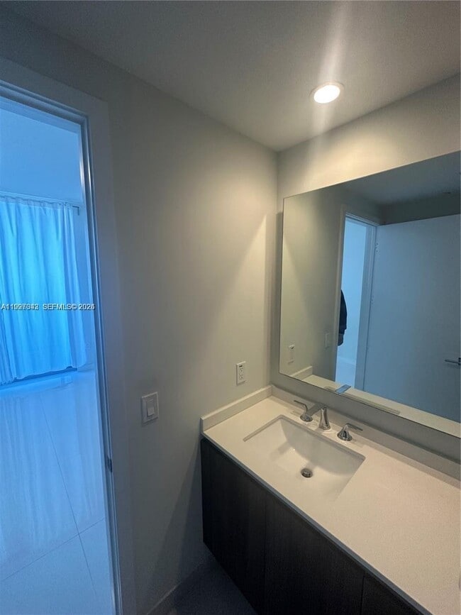 Building Photo - 488 NE 18th St