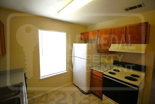 Building Photo - 1708 Windward Dr