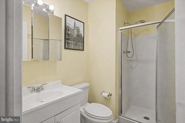 Building Photo - 2282 Suzann Dr