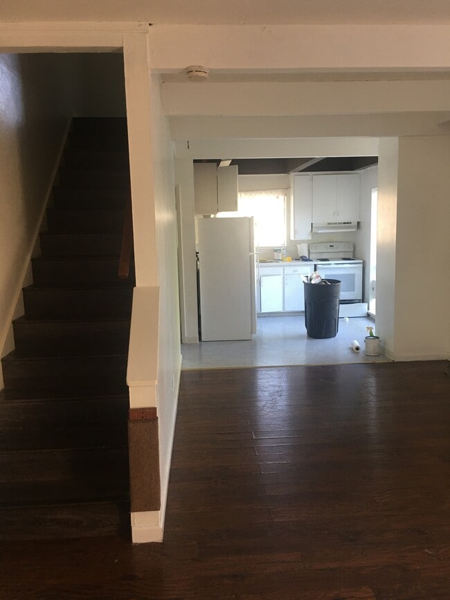 Building Photo - 7221 Bark Ln