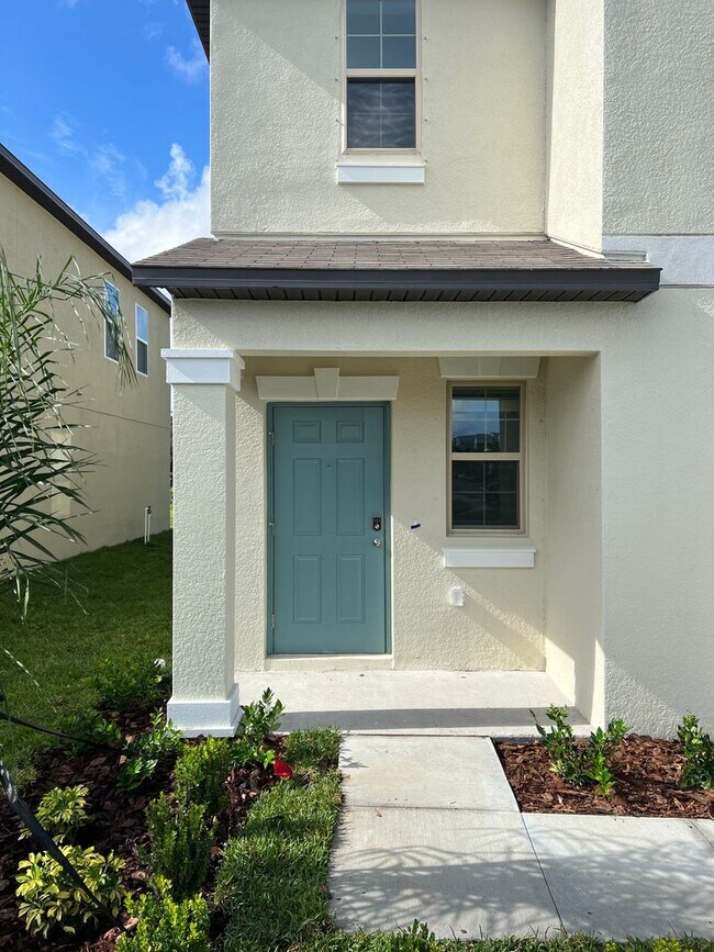 Building Photo - 12032 Miracle Mile Dr- Timber Creek