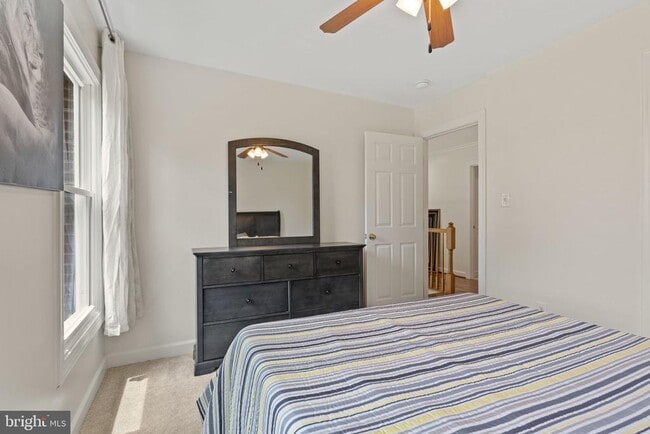 Building Photo - 10009 Puritan Way