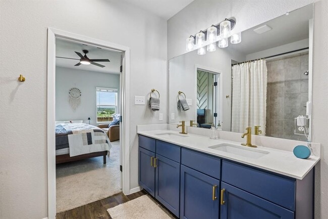 Building Photo - 11604 Comano Dr