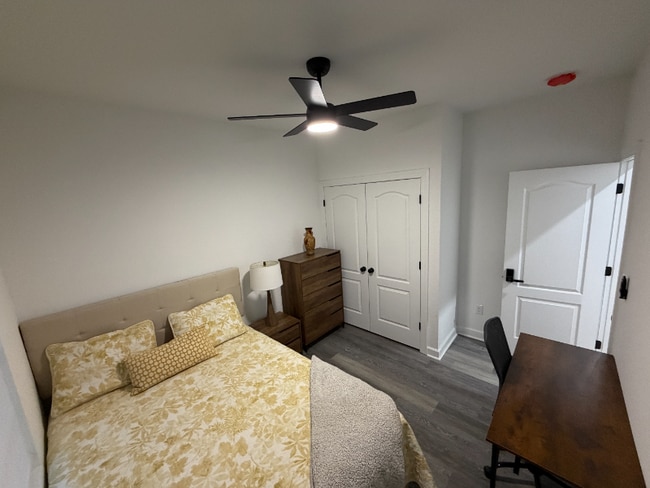 Building Photo - 236 Buxton Ave