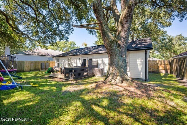 Building Photo - 3314 Guernsey Ct