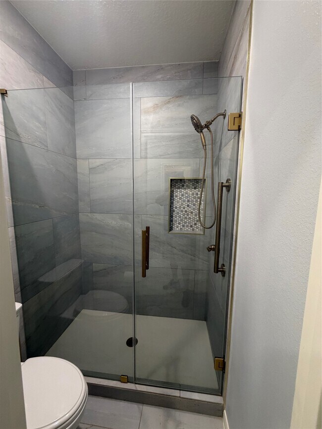 Building Photo - 13722 Aspen Cove Dr