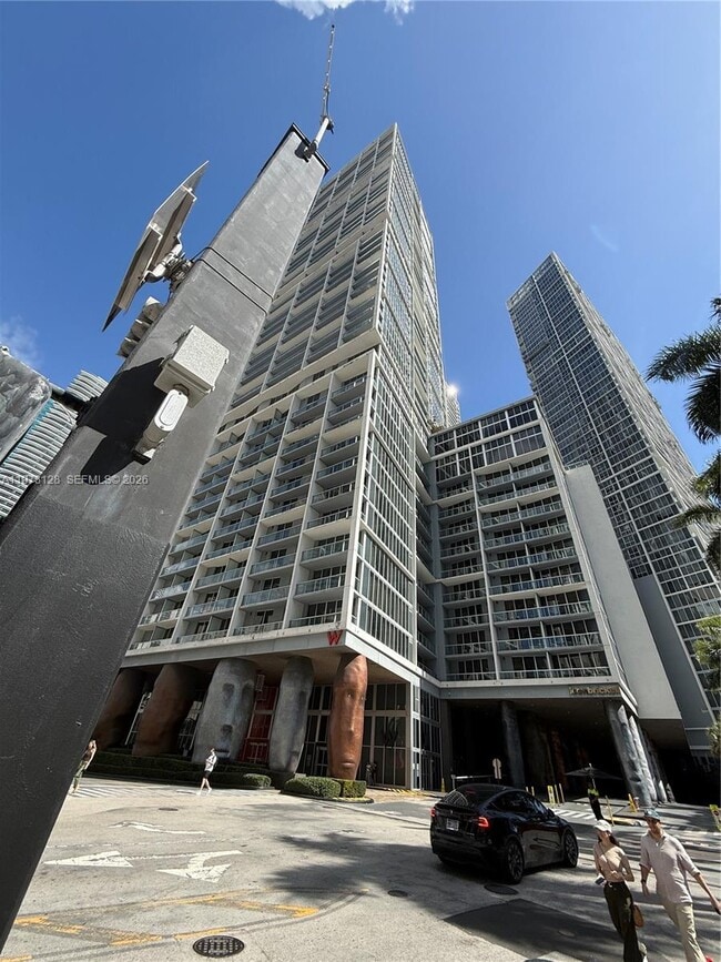 Building Photo - 465 Brickell Ave