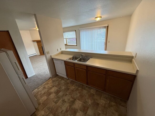 Building Photo - 1830 Congress Cir