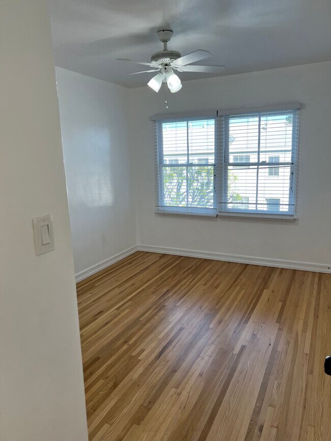 Bedroom - 1252 Franklin St