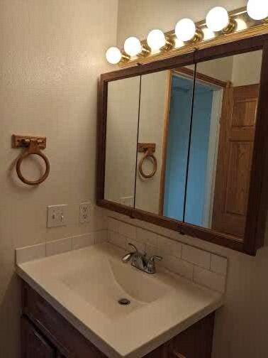 Building Photo - 1012 13th St Ct NW