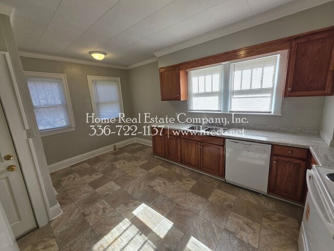 Building Photo - 4007 Indiana Ave