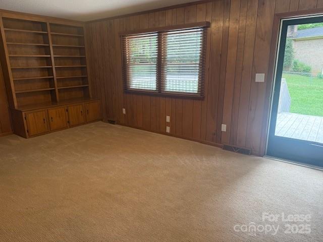Building Photo - 294 Spicewood Cir