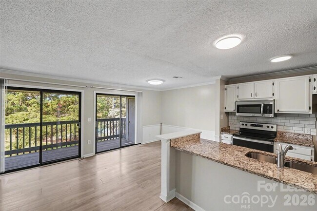 Building Photo - 10971 Harrowfield Rd