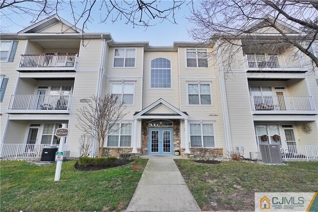 Primary Photo - 636 St Andrews Pl