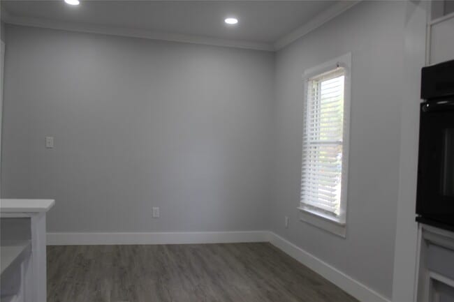 Building Photo - 710 Fahrenthold St