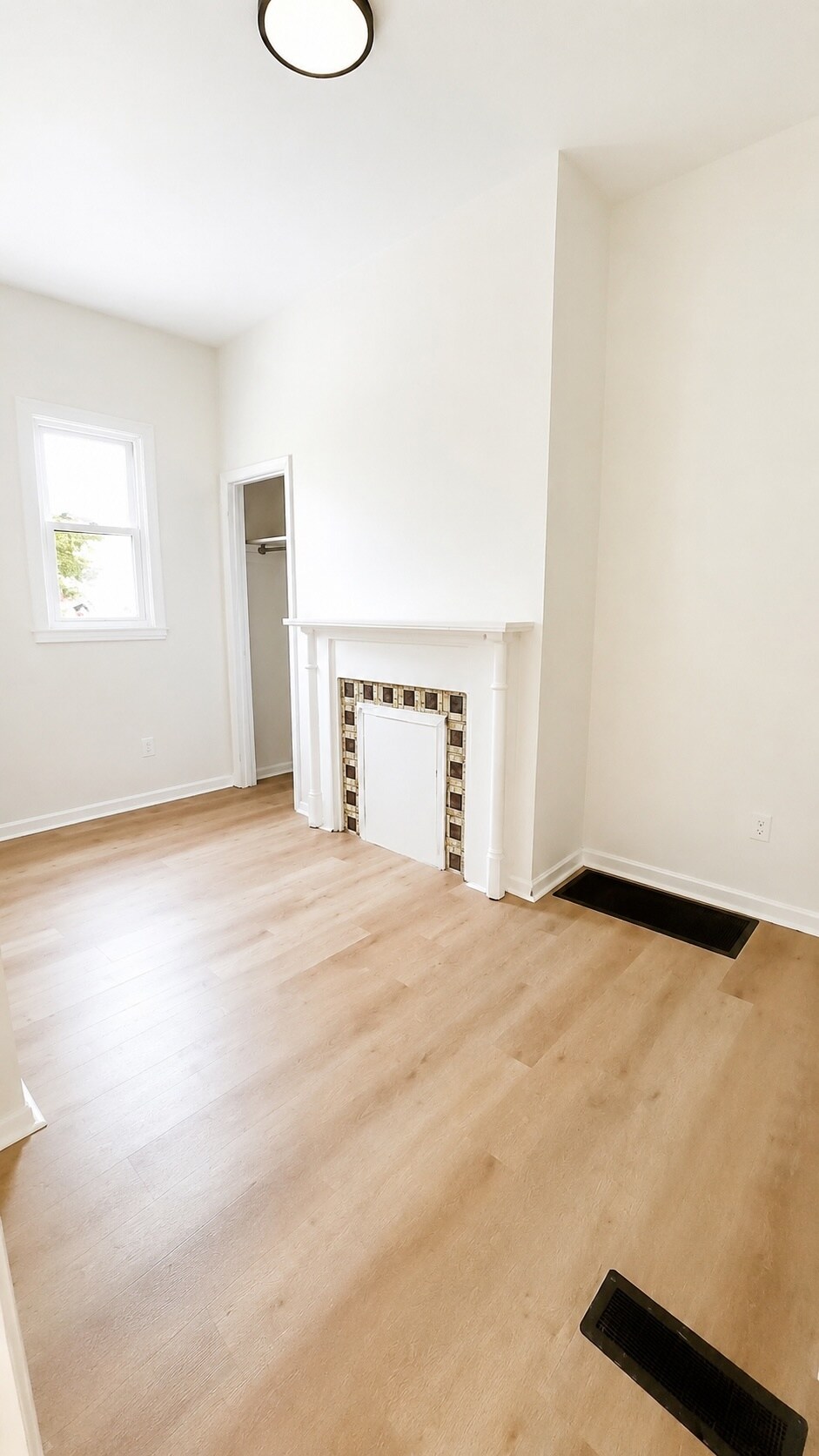 Building Photo - 1502 Hunter Ave