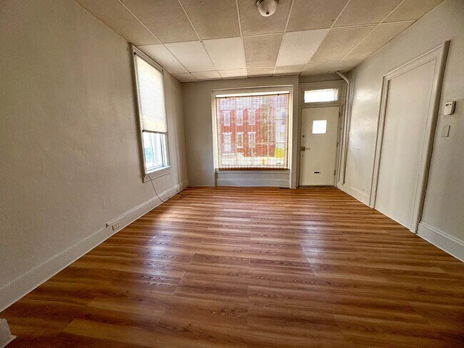 Building Photo - 551 W Philadelphia St