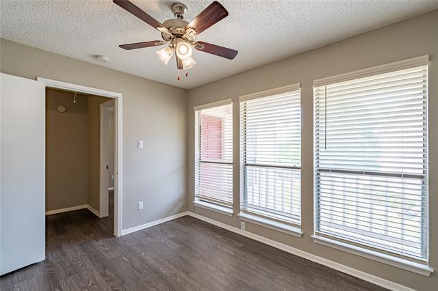 Building Photo - 806 Treadwell Ct