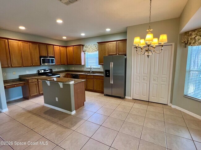 Building Photo - 1162 Becket Pl