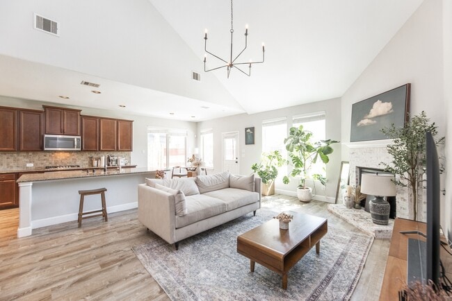 Building Photo - 19911 Lizzie Ridge Ln