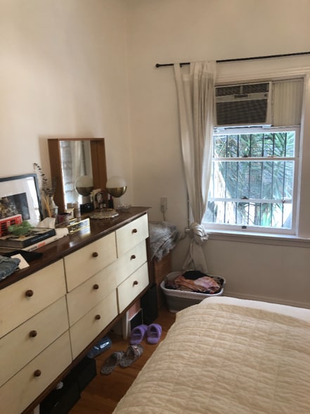 Building Photo - 655 S Dunsmuir Ave