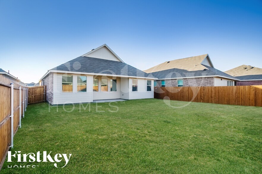 Building Photo - 5213 Idlewood Trail