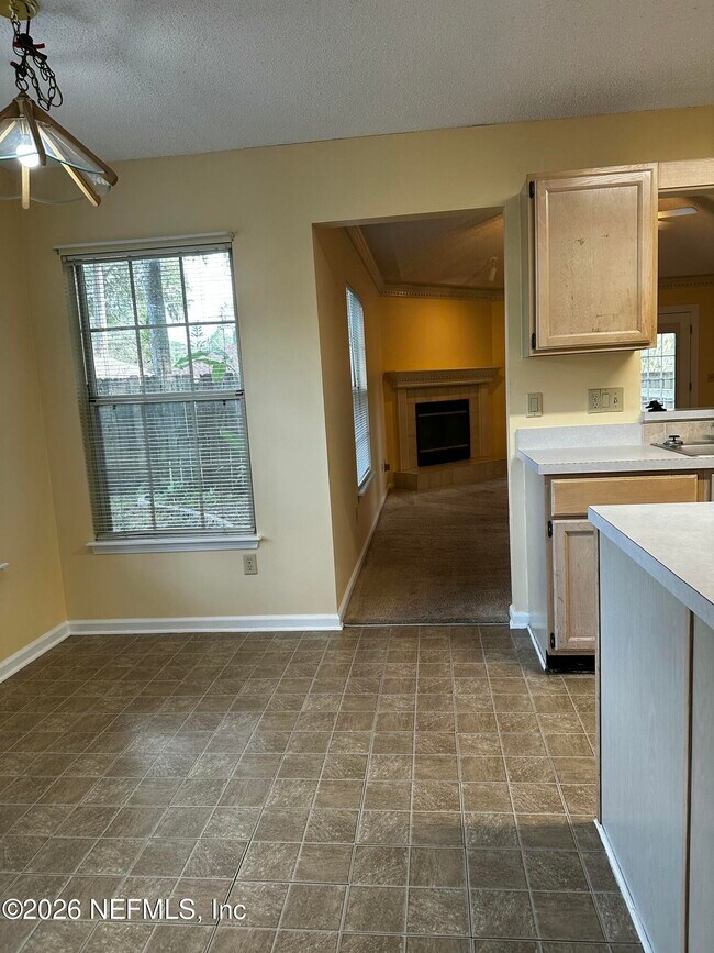 Building Photo - 10942 Houndwell Way