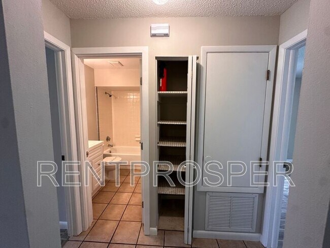 Building Photo - 10465 Riva Ridge Trail