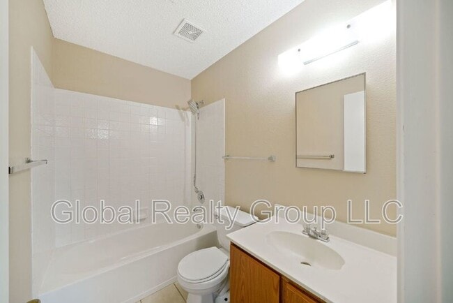 Building Photo - 1117 Stone Hollow