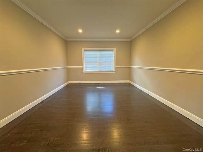 Building Photo - 1019 Grove St