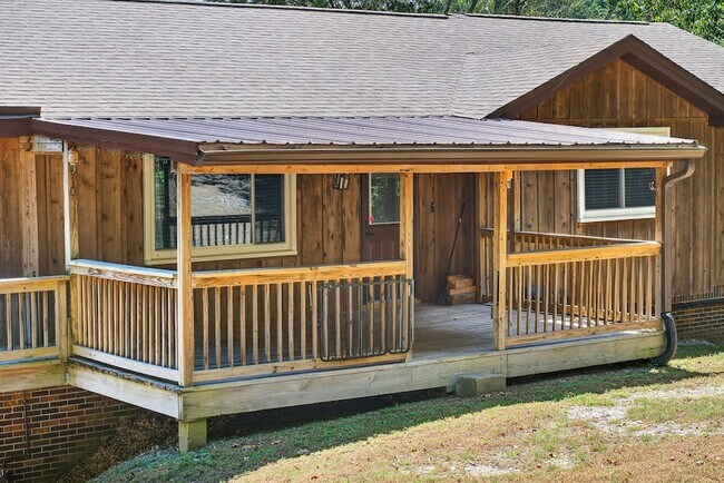 Building Photo - 3390 Tyree Springs Rd