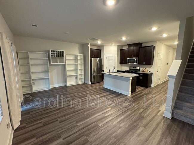Building Photo - 29 Beachley Pl